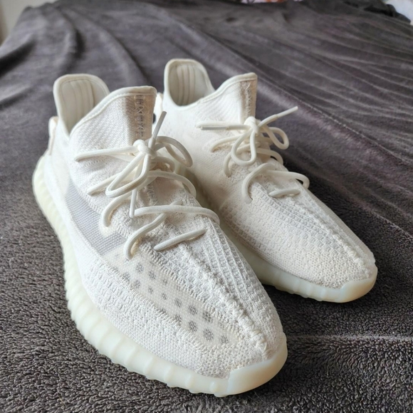 Yeezy Boost 350 V2 Bone